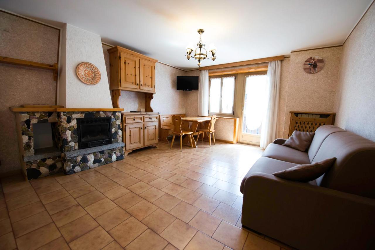 Casa Guana Apartman Livigno Kültér fotó