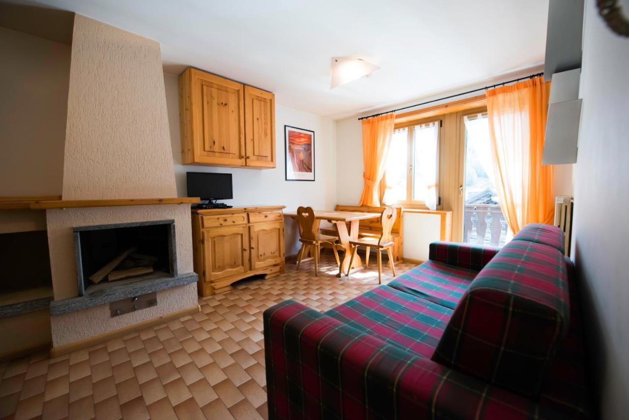 Casa Guana Apartman Livigno Kültér fotó