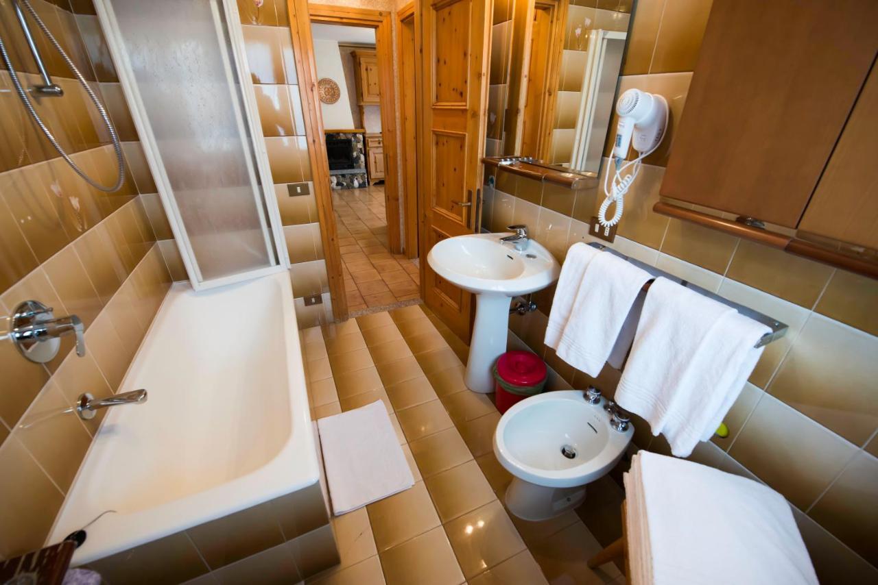 Casa Guana Apartman Livigno Kültér fotó
