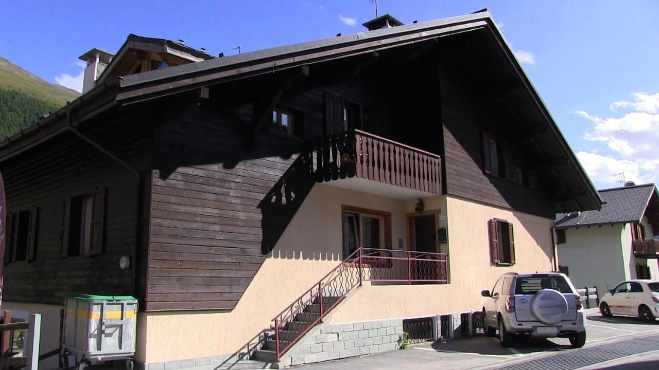Casa Guana Apartman Livigno Kültér fotó